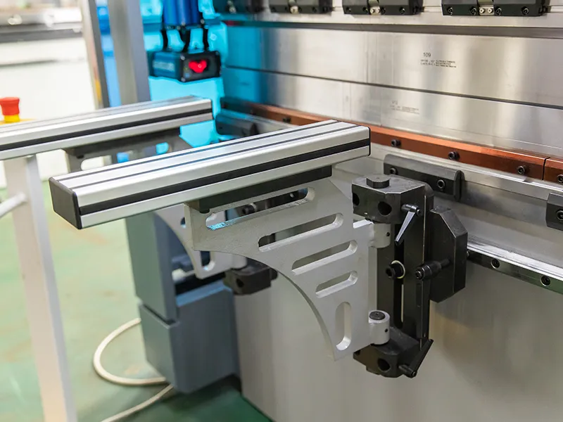 Front Plate Support